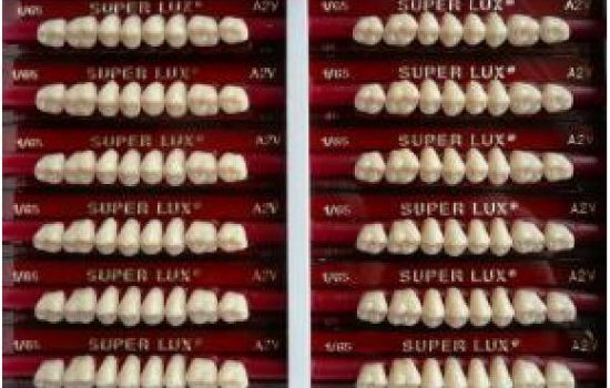Zuby Major diatorické VITA horní 12x8 ks 96 zubů